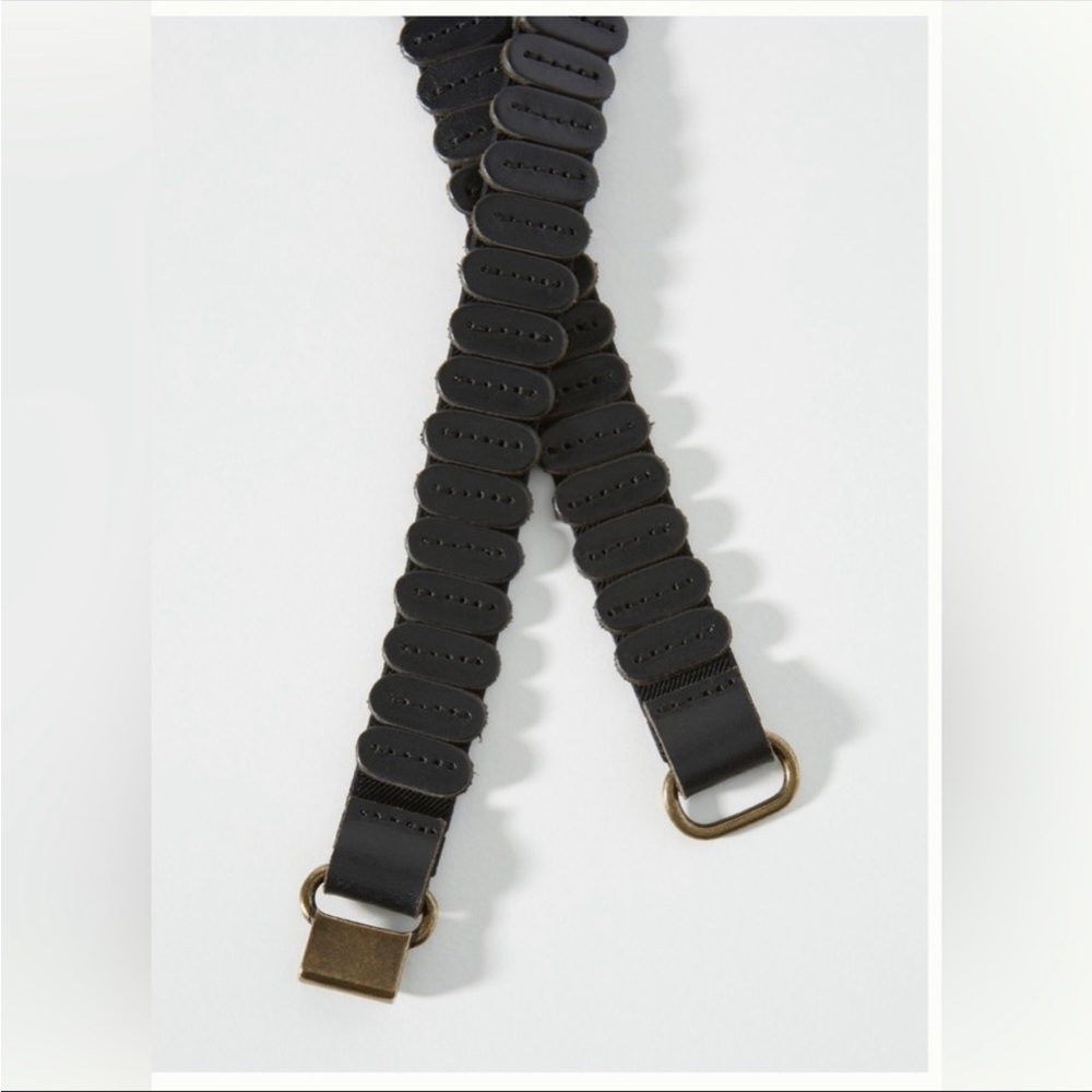 Anthropologie Tabitha stretch belt 1” wide